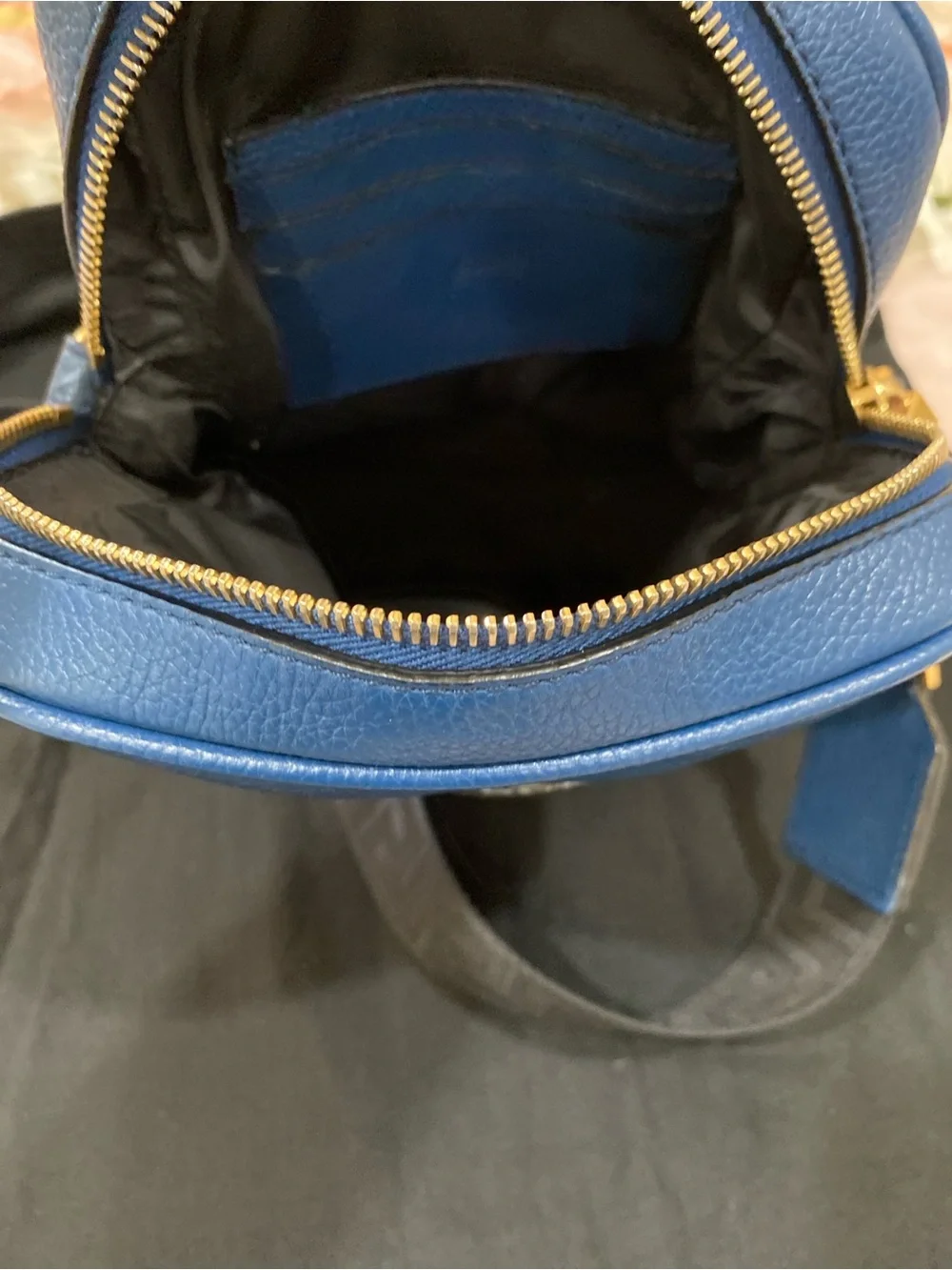 Versace gold description blue